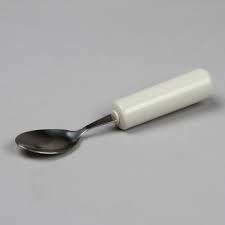 Cuillère ergonomique Queens Homecraft