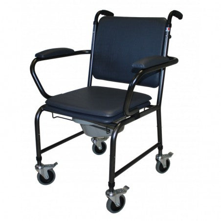 Chaise percée à roulettes